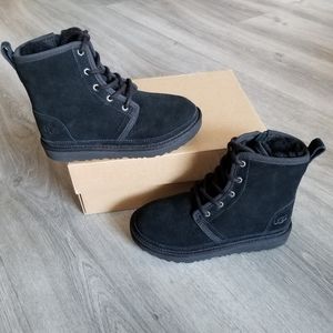 UGG Kid's Harkley Water-resistant Suede Boot.